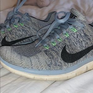 Nike Flyknit Running Sneakers BLUE